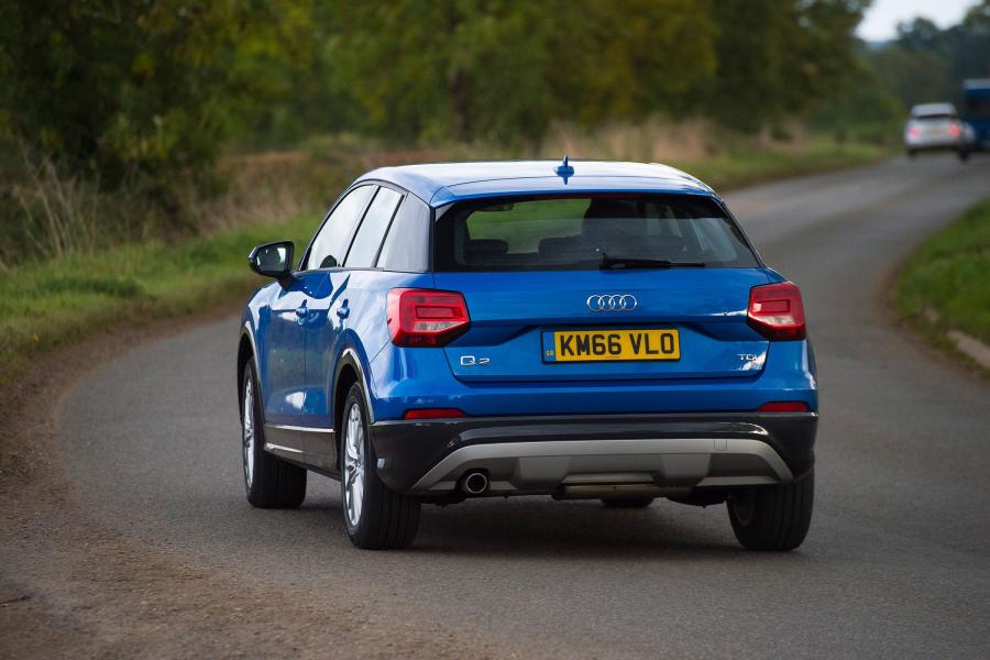  Audi Q2 TDI Design 2016 года  (UK) (фото 30 из 30)